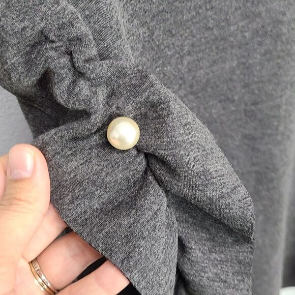 El Shaddai Women's Long Sleeve Gray Shirt With Embroidered Pearls Size Large - Picture 4 of 6